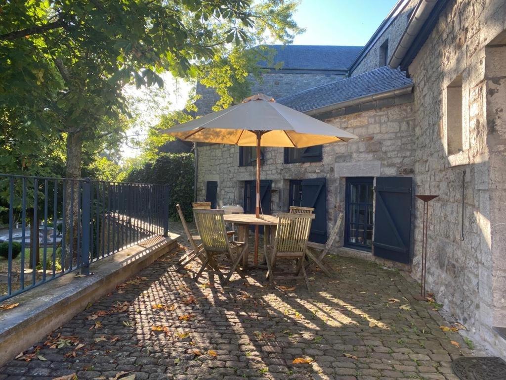 Les Confidences De Messire Sanglier, Stylished Guest Houses Beauraing Zewnętrze zdjęcie