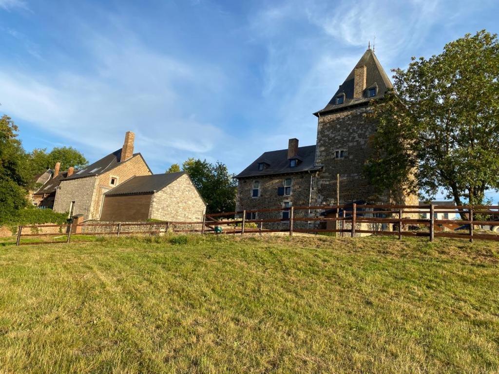 Les Confidences De Messire Sanglier, Stylished Guest Houses Beauraing Zewnętrze zdjęcie