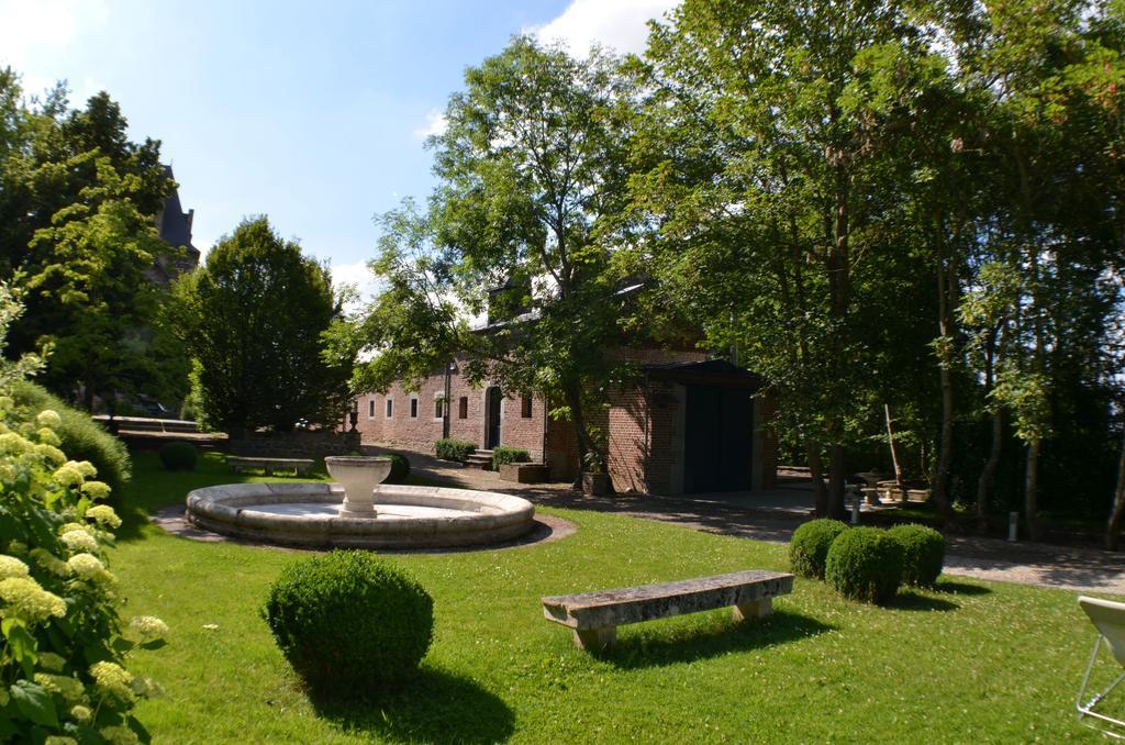 Les Confidences De Messire Sanglier, Stylished Guest Houses Beauraing Pokój zdjęcie
