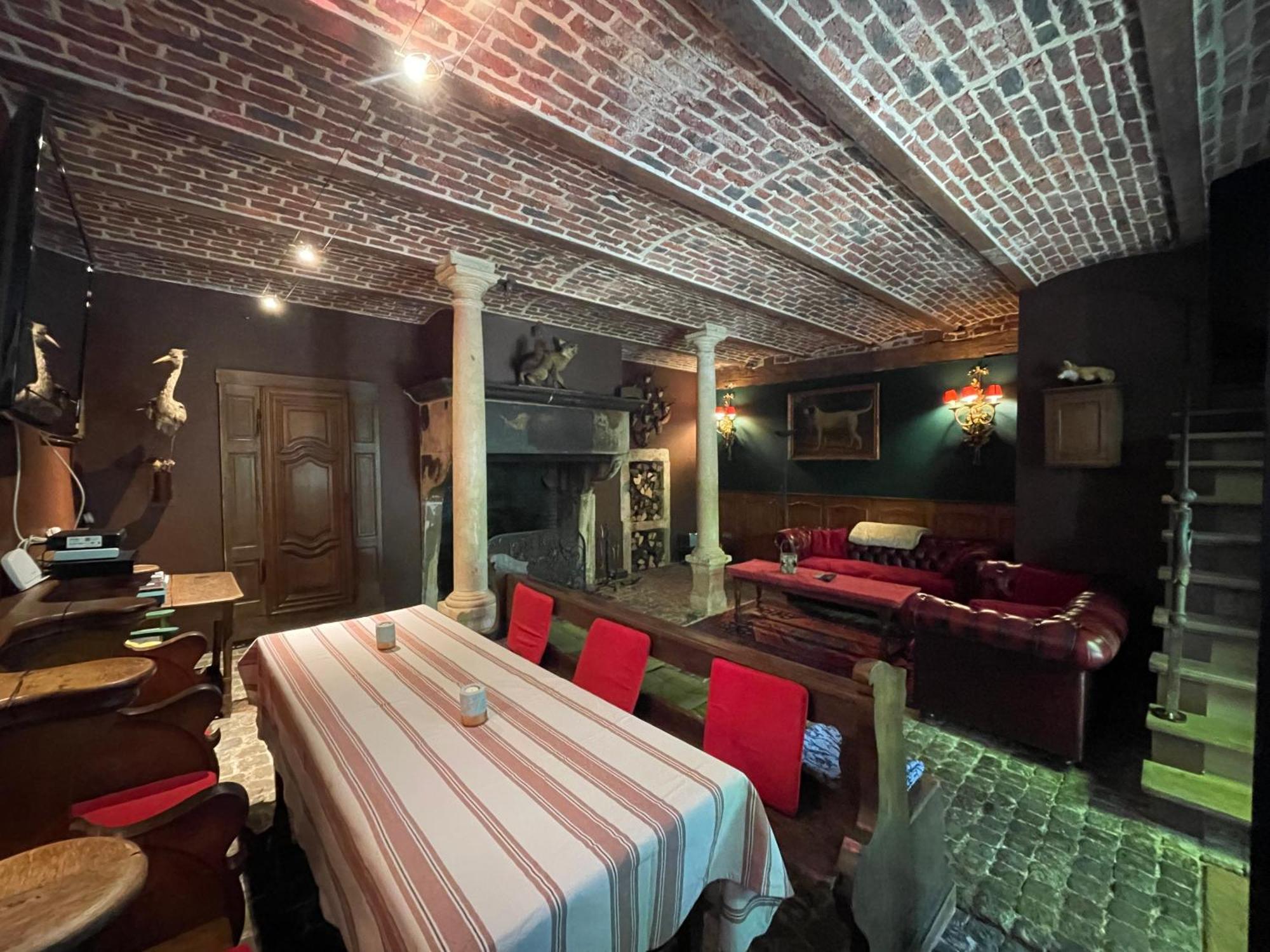 Les Confidences De Messire Sanglier, Stylished Guest Houses Beauraing Zewnętrze zdjęcie