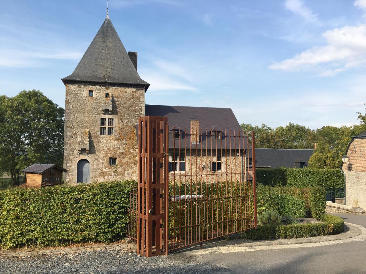 Les Confidences De Messire Sanglier, Stylished Guest Houses Beauraing Zewnętrze zdjęcie