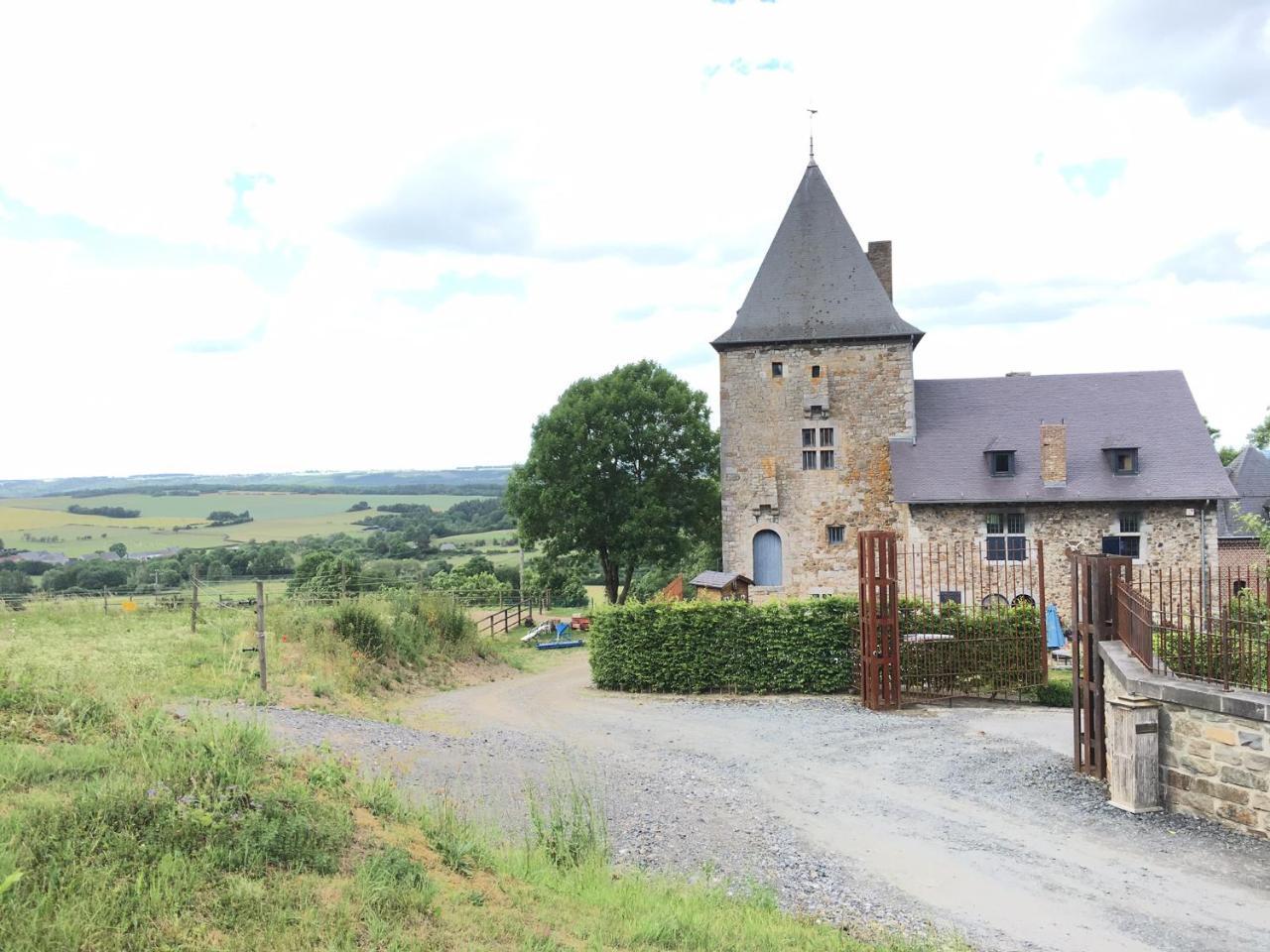 Les Confidences De Messire Sanglier, Stylished Guest Houses Beauraing Zewnętrze zdjęcie